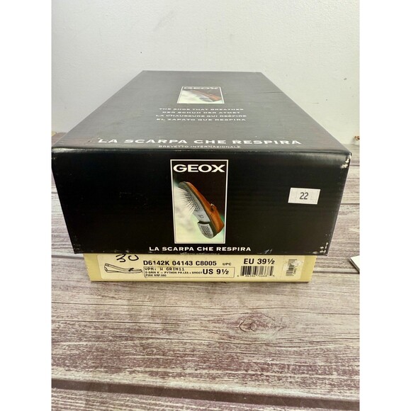 NWT GEOX Respira Women’s Pink Python Leather Loafers Sze 9.5  $120 - Picture 12 of 16